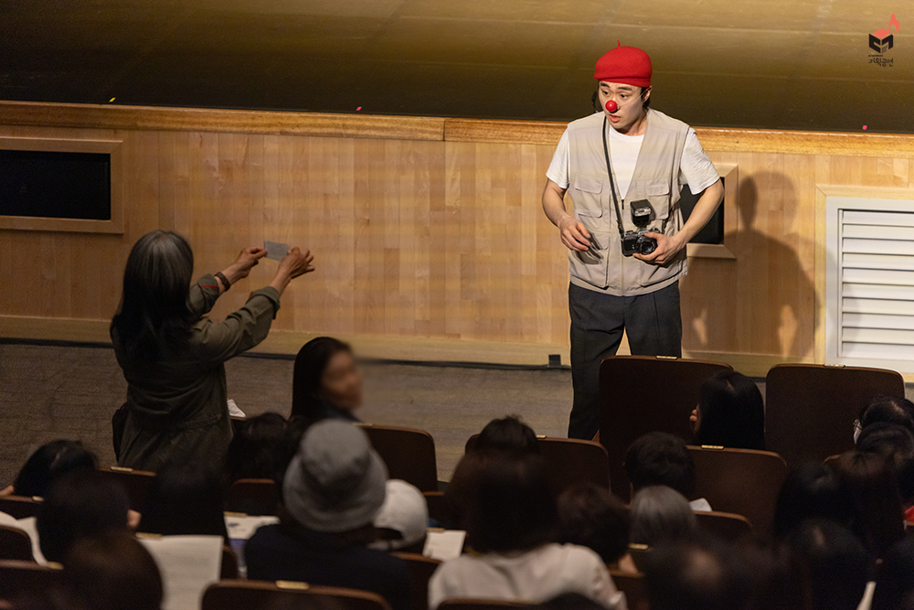 휴먼코메디_1.png